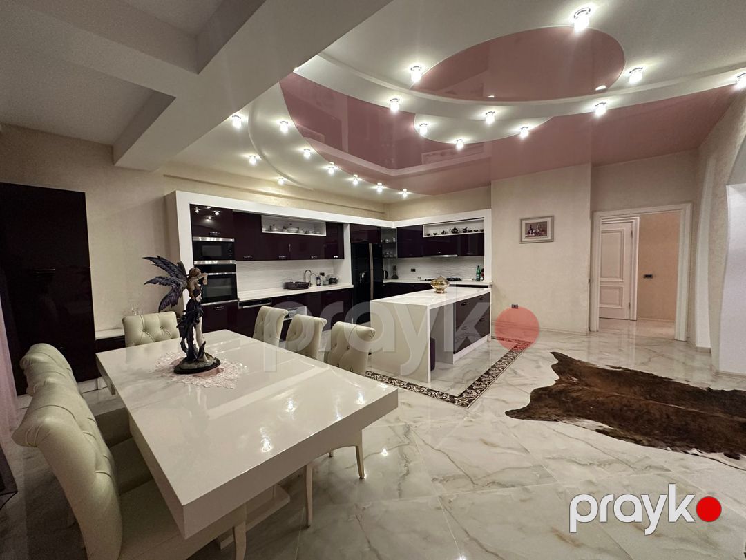 Satılır 3 otaqlı yeni tikili 180 m² — Mənzil, Bakı (2)