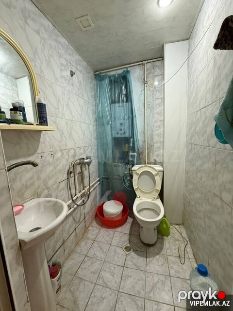 Binəqədi rayonunda 1 otaqlı Köhnə tikili Satılır, 30 m² — Bakı