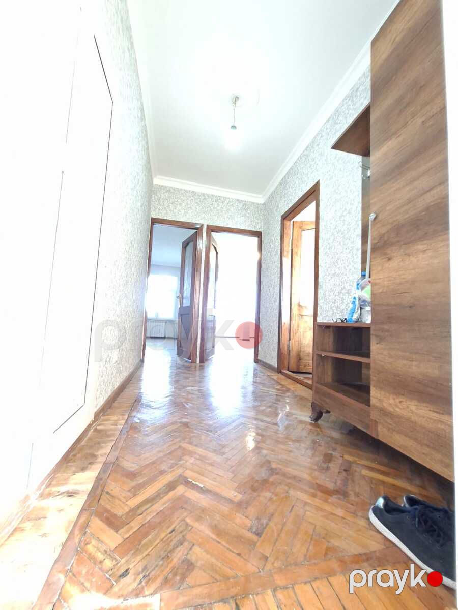 Satılır 2 otaqlı köhnə tikili 65 m² — Mənzil, Bakı (11)