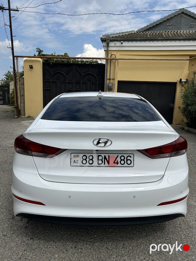 Hyundai Elantra, 1.6 L, 2018 il, 160 000 km — Avtomobillər, Bakı (2)