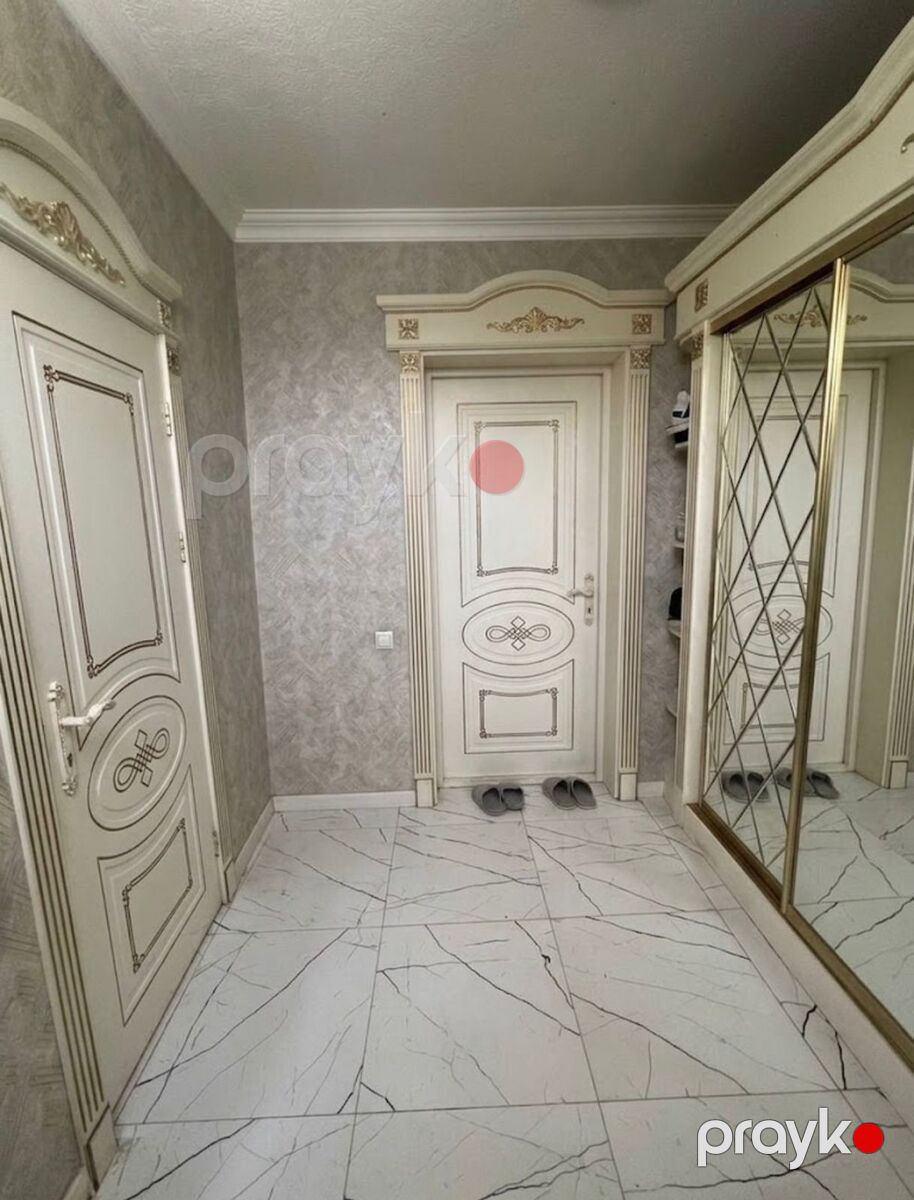 Satılır 5 otaqlı həyət evi/bağ evi 225 m² — Ev, villa, Bakı (6)