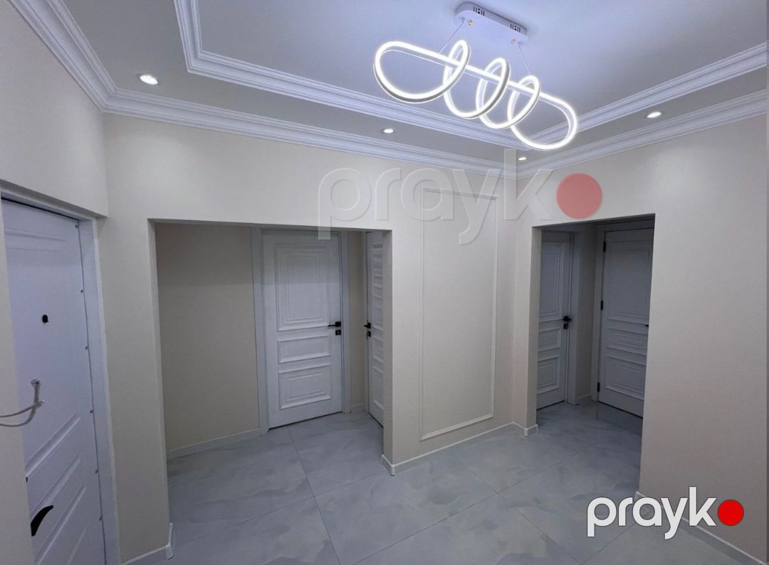 Satılır 4 otaqlı köhnə tikili 110 m² — Mənzil, Bakı (5)