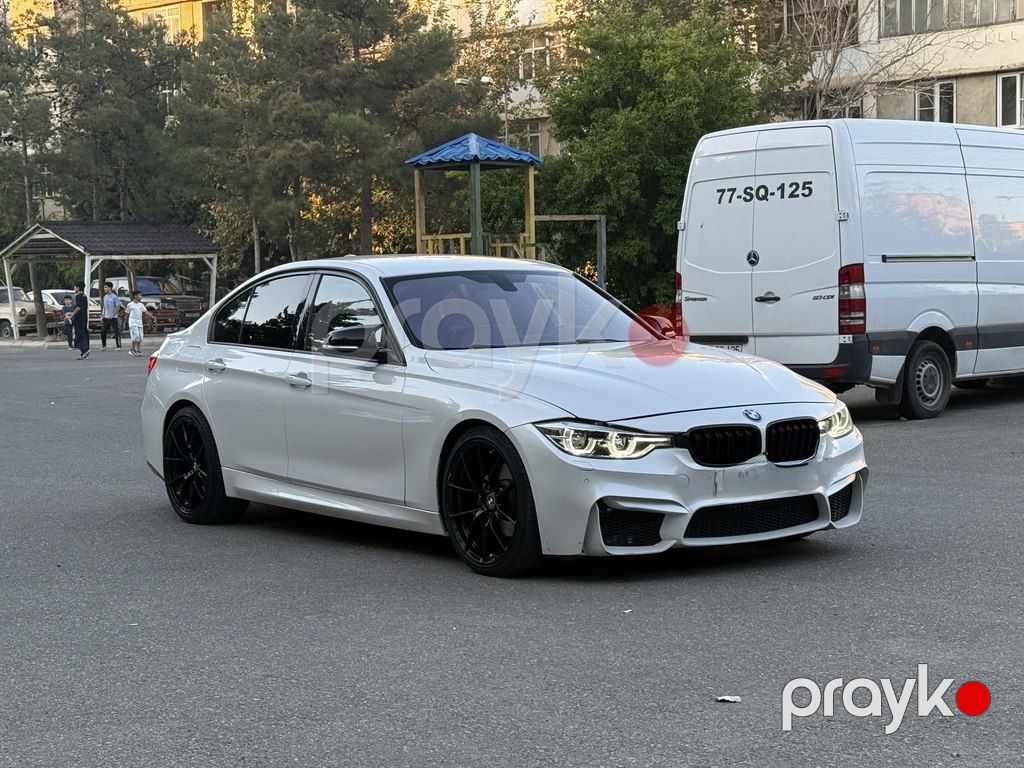 BMW 330, 2.0 L, 2016 il, 180 230 km — Avtomobillər, Bakı (4)