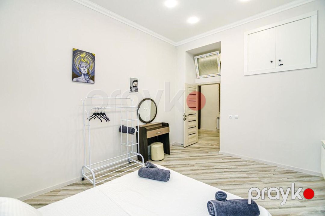 Satılır 2 otaqlı köhnə tikili 60 m² — Mənzil, Bakı (11)