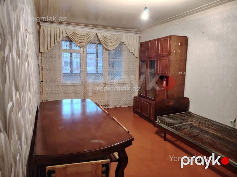 Satılır 3 otaqlı Bina evi menzil (Köhnə tikili), 65 m², 4-cü mikrorayon — Mənzil, Sumqayıt (11)
