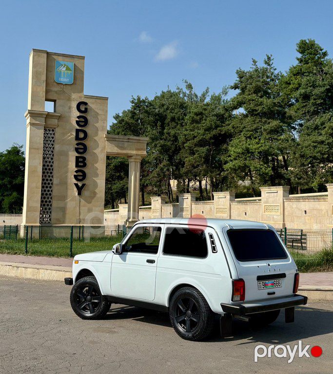 Lada (VAZ) Niva, 1.7 L, 2016 il, 111 713 km — Avtomobillər, Gəncə (9)