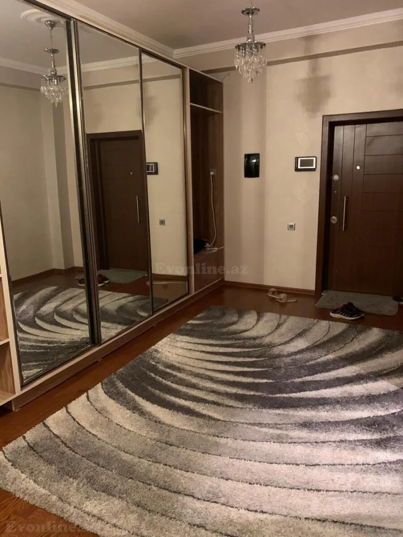 Kirayə verilir 3 otaqlı Mənzil Yeni tikili 120 m² Bakı, Xətai r., Həzi Aslanov m — Bakı