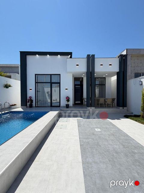 Satılır 4 otaqlı həyət evi/bağ evi 100 m² — Bakı
