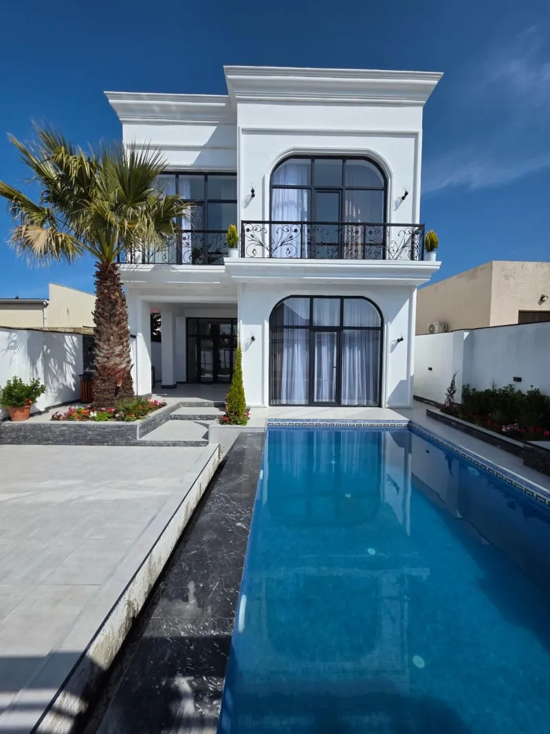 Şüvəlan, 4 otaqlı Həyət evi satılır - 155 m², 2 mərtəbə, 2.5 sot — Bakı