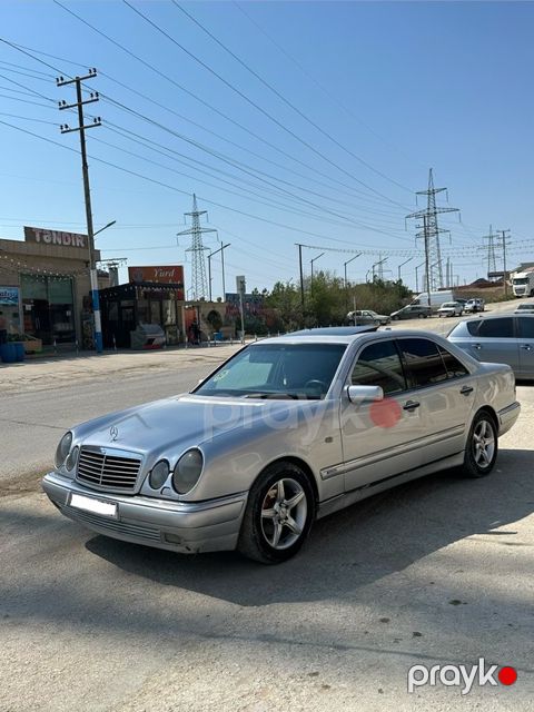 Mercedes E 230, 2.3 L, 1996 il, 400 000 km — Bakı