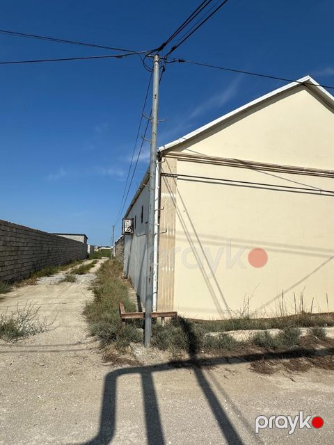 Satılır 3 otaqlı həyət evi/bağ evi 90 m² — Bakı