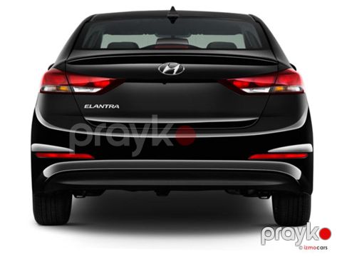"Hyundai Elantra" arxa hissəsi — Bakı