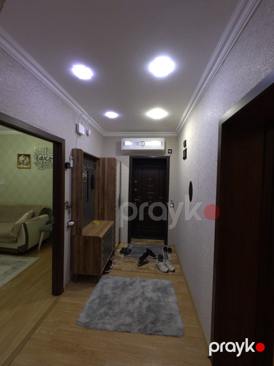 Satılır 4 otaqlı köhnə tikili 95 m² — Mənzil, Bakı (9)