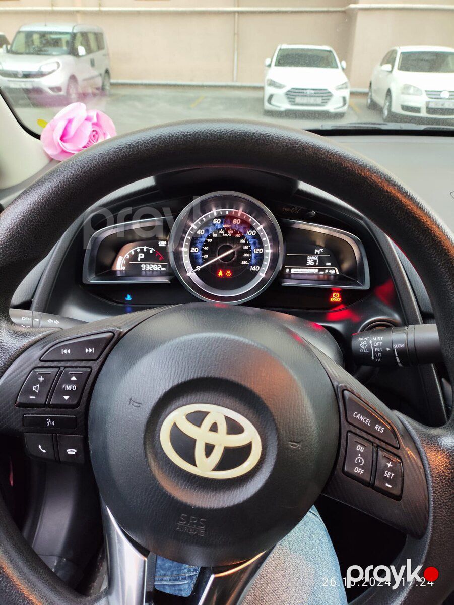 Toyota Yaris, 2016 il — Avtomobillər, Bakı (5)