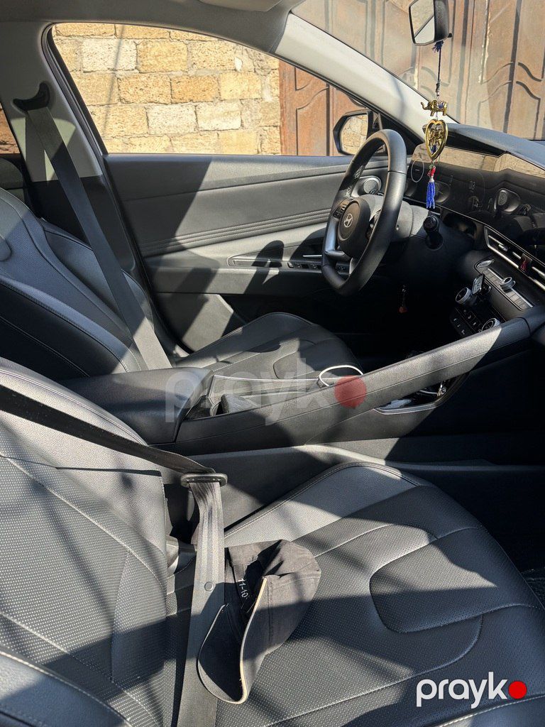 Hyundai Elantra, 1.5 L, 2025 il, 75 000 km — Avtomobillər, Bakı (7)