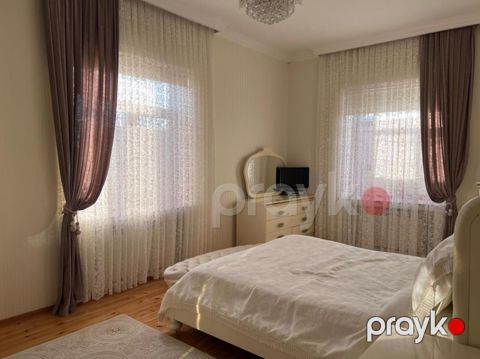 Satılır 4 otaqlı həyət evi/bağ evi 180 m² — Bakı