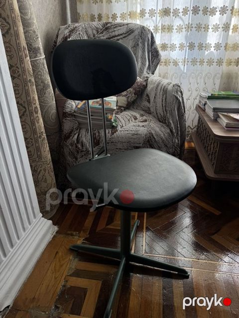 Erqonomik fırlanan oturacaq – tənzimlənən bel dayaqlı - Ofis, studiya — Bakı