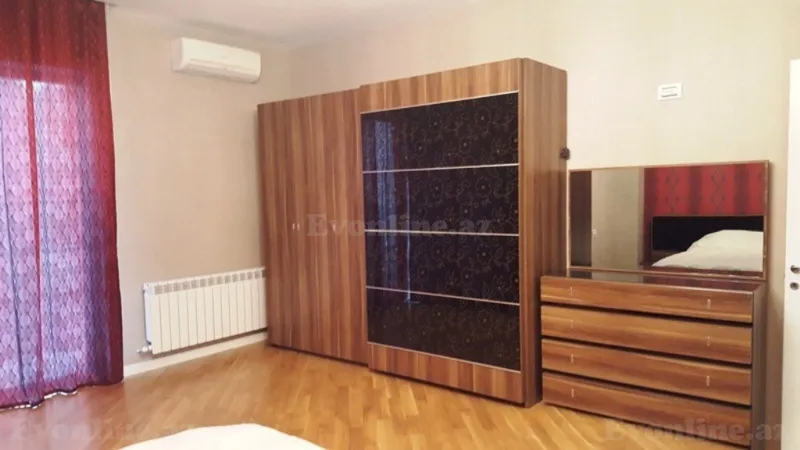 Kirayə verilir 4 otaqlı Mənzil Yeni tikili 200 m² Bakı, Nəsimi r., 28 May m — Mənzil, Bakı (8)