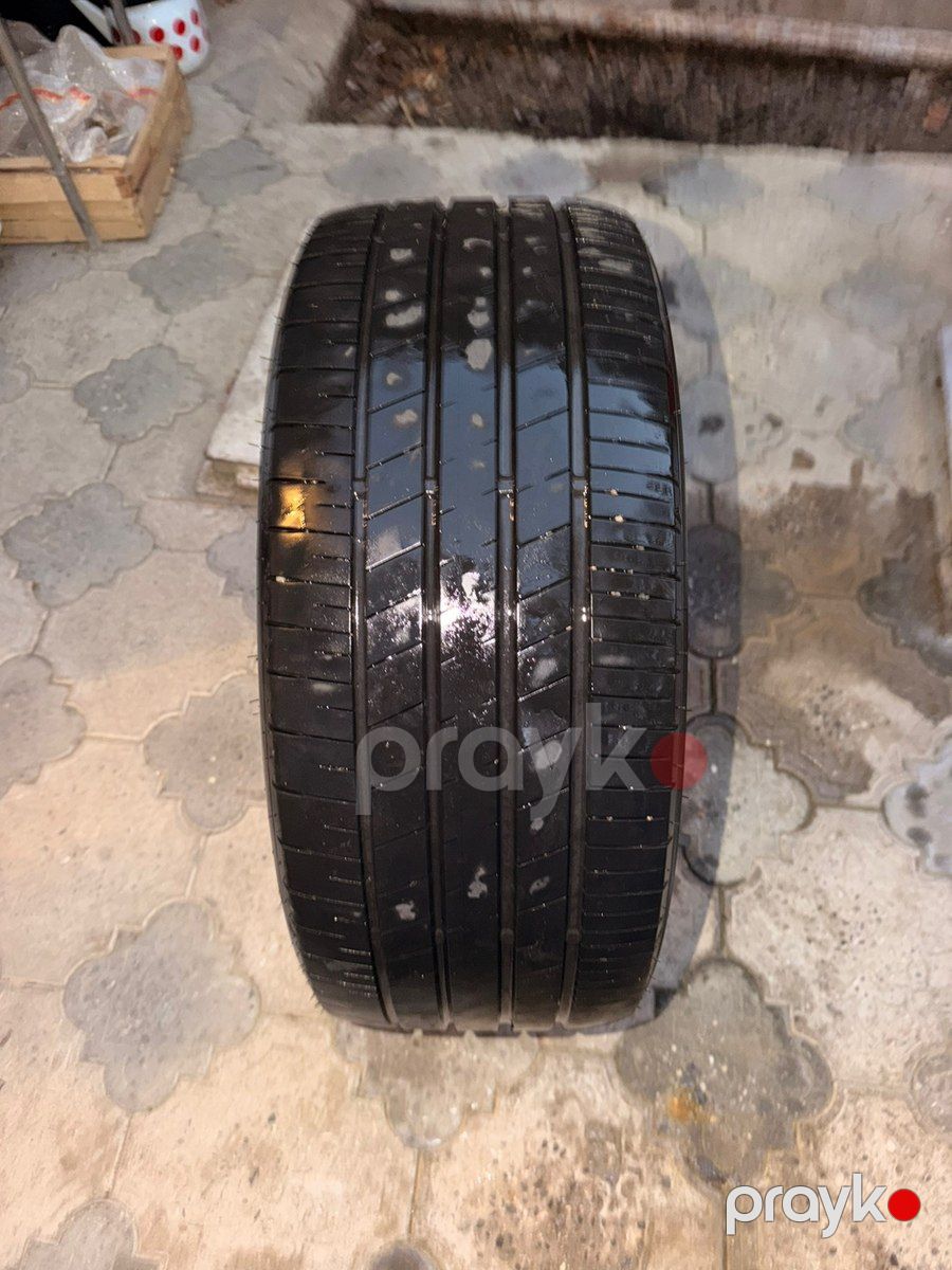 Toyota Camry şinləri 235 40 R19 — Ehtiyat hissələri və aksesuarlar, Bakı (7)