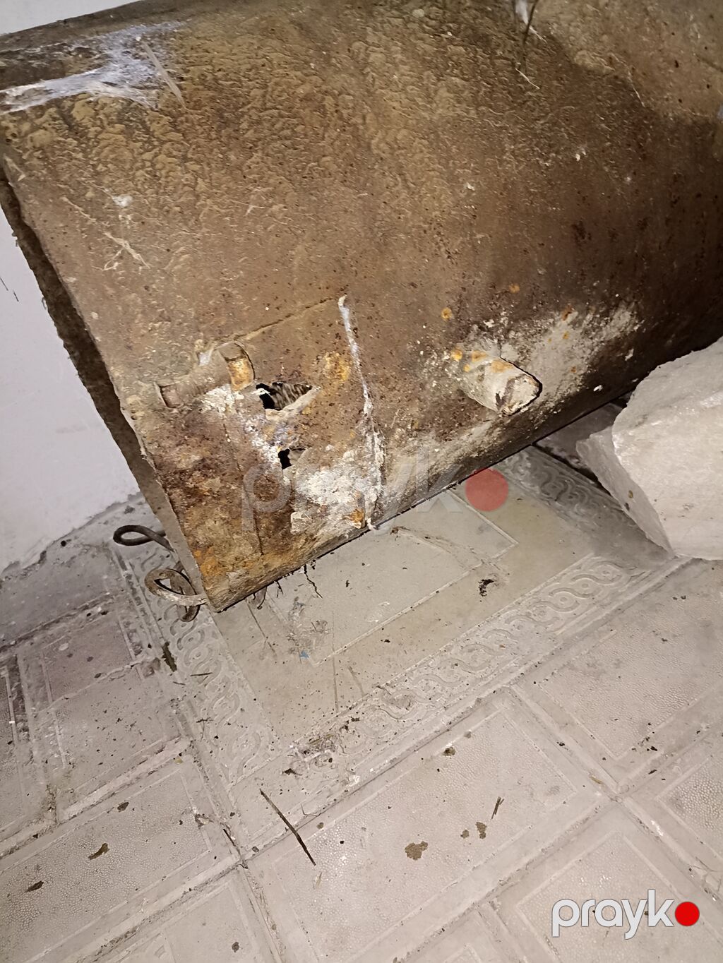 Bele bir kalonka var 2 metre yaxindir.Qalin demirden duzelib istifade — Fəliz məmulatı, Hacıqabul (3)