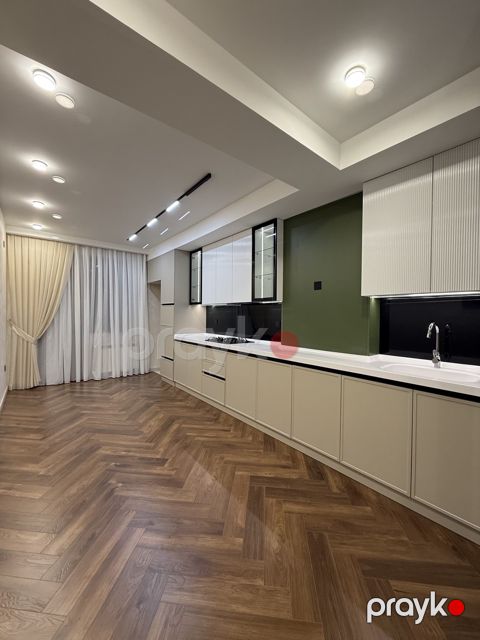 Satılır 3 otaqlı yeni tikili 120 m² — Bakı