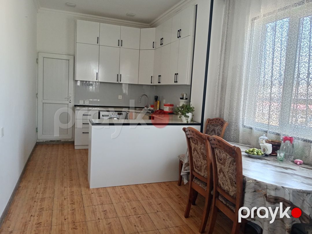 Satılır 4 otaqlı həyət evi/bağ evi 160 m² — Ev, villa, Bakı (4)