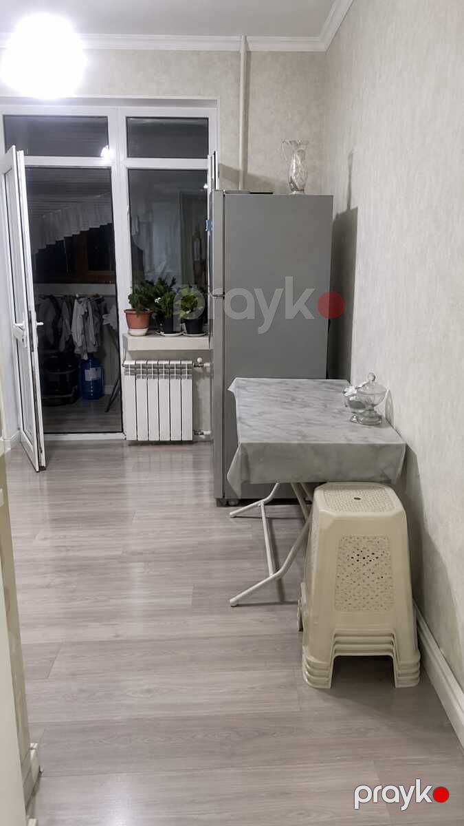 İcarəyə verilir 2 otaqlı köhnə tikili 105 m² — Mənzil, Bakı (3)