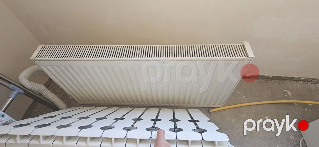 Seksiyasi 6 azn. 3 eded 10 seksiyali ve 1 eded panel radiator. Ev — Radiatorlar, Bakı (4)