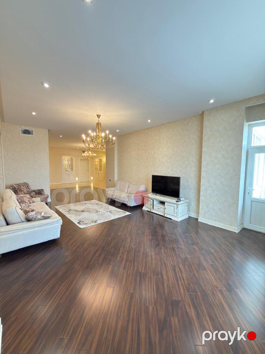 Satılır 4 otaqlı yeni tikili 186 m² — Mənzil, Bakı (2)