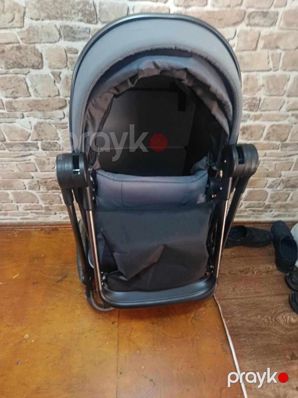 Uşaq arabası – 2‑də‑1 transformerlə - Rəng: boz - Çərçivə: yüngül — Arabalalar, Bakı (2)