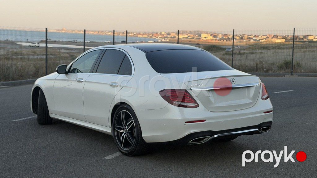 Mercedes E 350, 2.0 L, 2020 il, 93 000 km — Avtomobillər, Bakı (4)