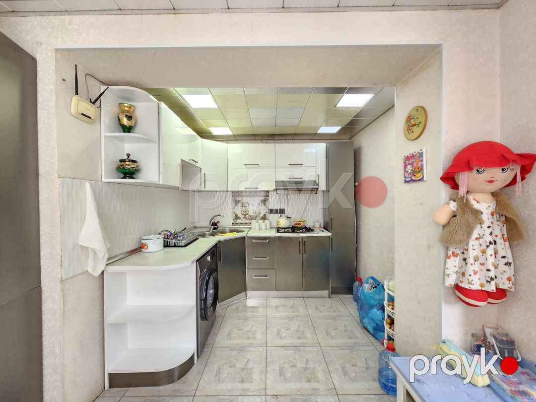 Satılır 3 otaqlı köhnə tikili 80 m² — Mənzil, Bakı (9)