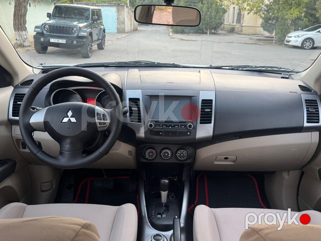 Mitsubishi Outlander, 2.4 L, 2008 il, 212 200 km — Avtomobillər, Bakı (9)