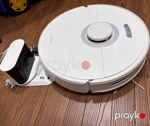 Roborock q7 max Islemir. Uzerinde yeni ve islenmis aksesuarlari — Bakı