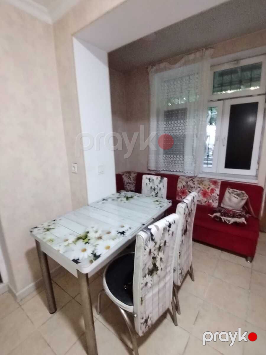 Satılır 2 otaqlı köhnə tikili 65 m² — Mənzil, Bakı (8)