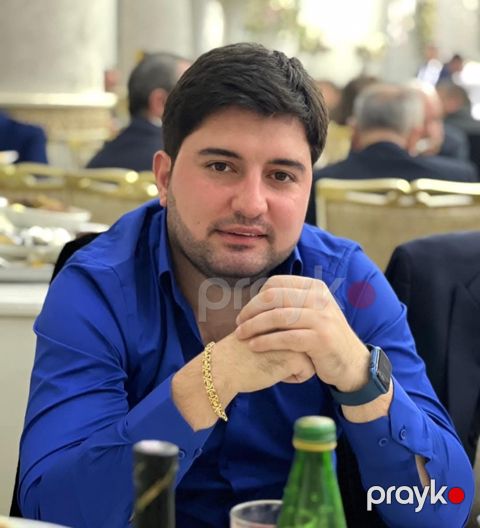 Sürücü işi axtarıram — Bakı
