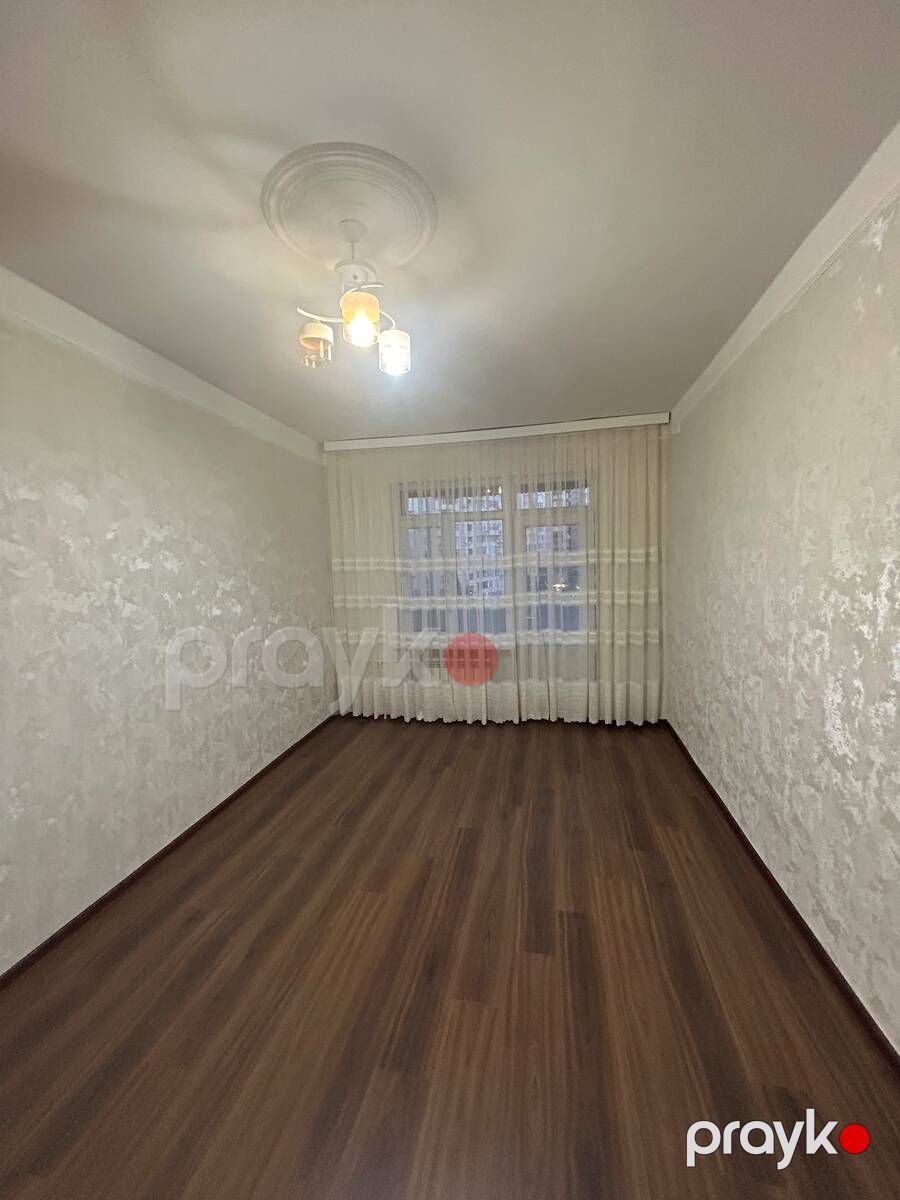Satılır 1 otaqlı köhnə tikili 43 m² — Mənzil, Bakı (10)