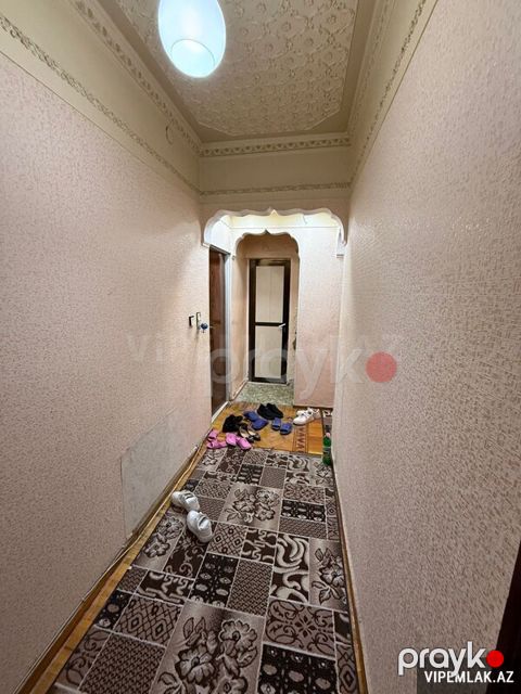 Binəqədi rayonunda 3 otaqlı Köhnə tikili Satılır, 72 m² — Bakı