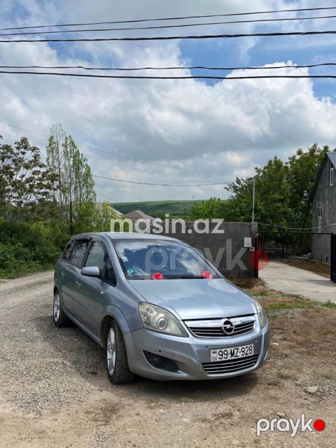 Opel Zafira — Quba