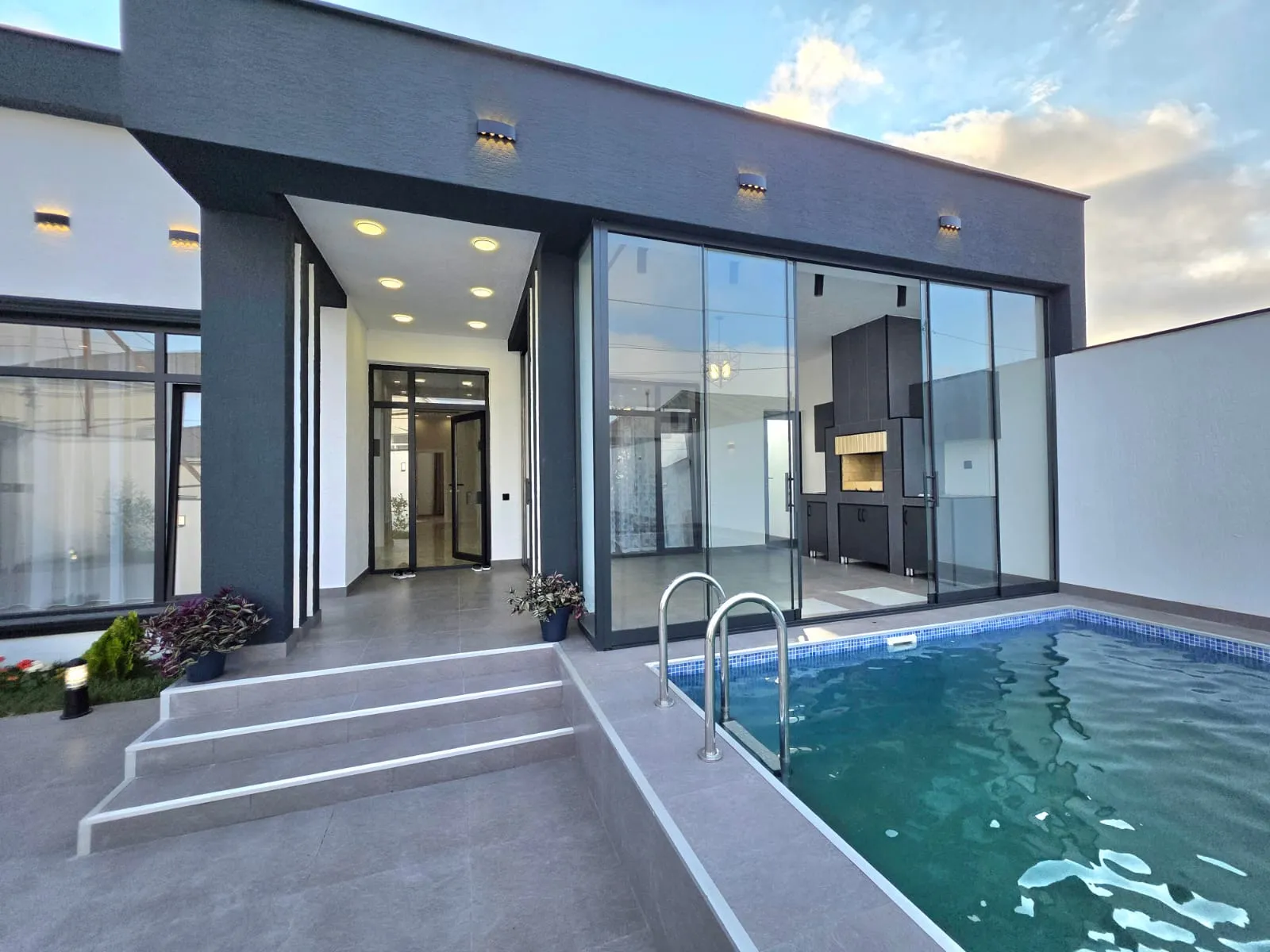 Şüvəlan, 4 otaqlı Həyət evi satılır - 170 m², 1 mərtəbə, 3.5 sot — Ev, villa, Bakı (7)