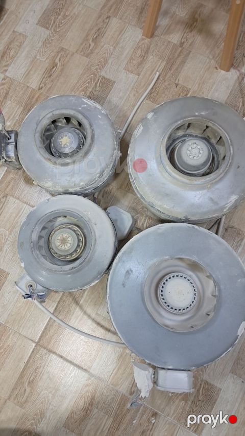 Ventiyator hava sovuran Nol faza ilə işləyirlər. Tam işləkdirlər. sex — Digah