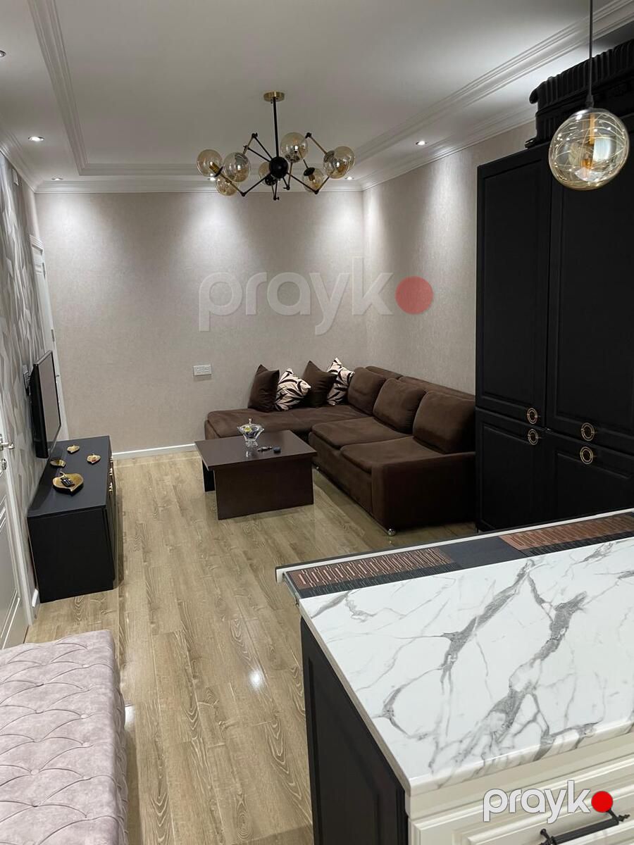 Satılır 2 otaqlı köhnə tikili 49 m² — Mənzil, Bakı (2)