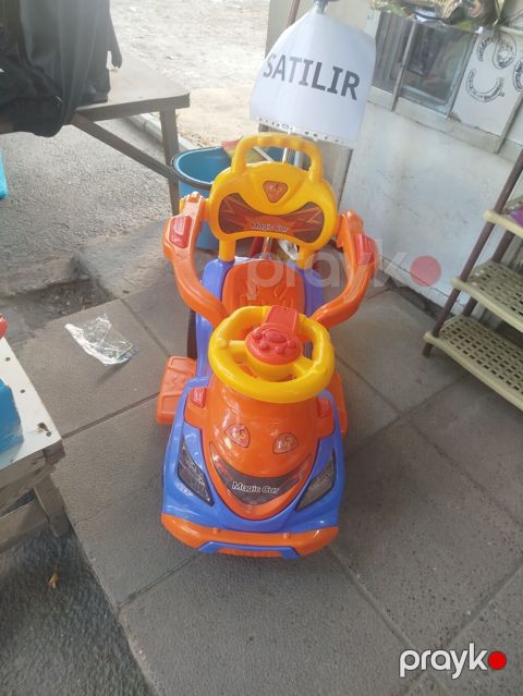 Uşaq üçün “Magic Car” minik maşını - Rənglər: narıncı, mavi və sarı — Mingəçevir