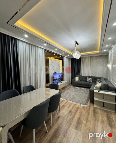 Satılır 3 otaqlı köhnə tikili 80 m² — Bakı