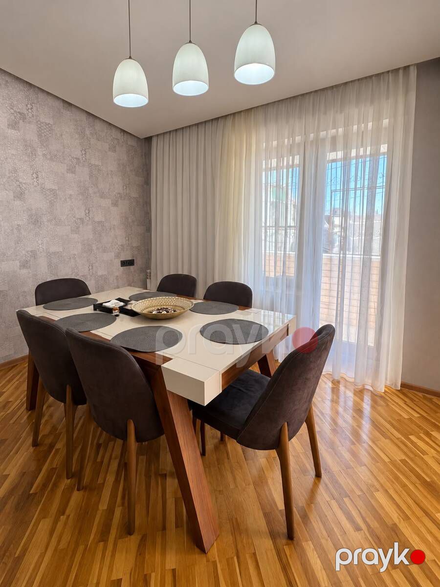 İcarəyə verilir 2 otaqlı köhnə tikili 81 m² — Mənzil, Bakı (9)