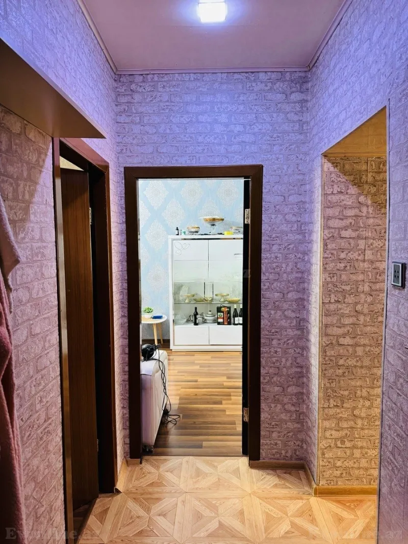 Satılır 3 otaqlı Mənzil Köhnə tikili 58 m² Bakı, Nizami r., Neftçilər m — Mənzil, Bakı (6)