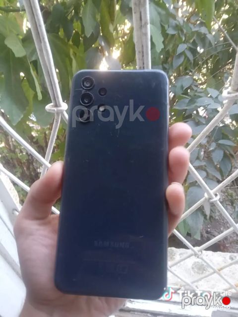 Samsung Galaxy A32, rəng - Qara, Qırıq — Bakı