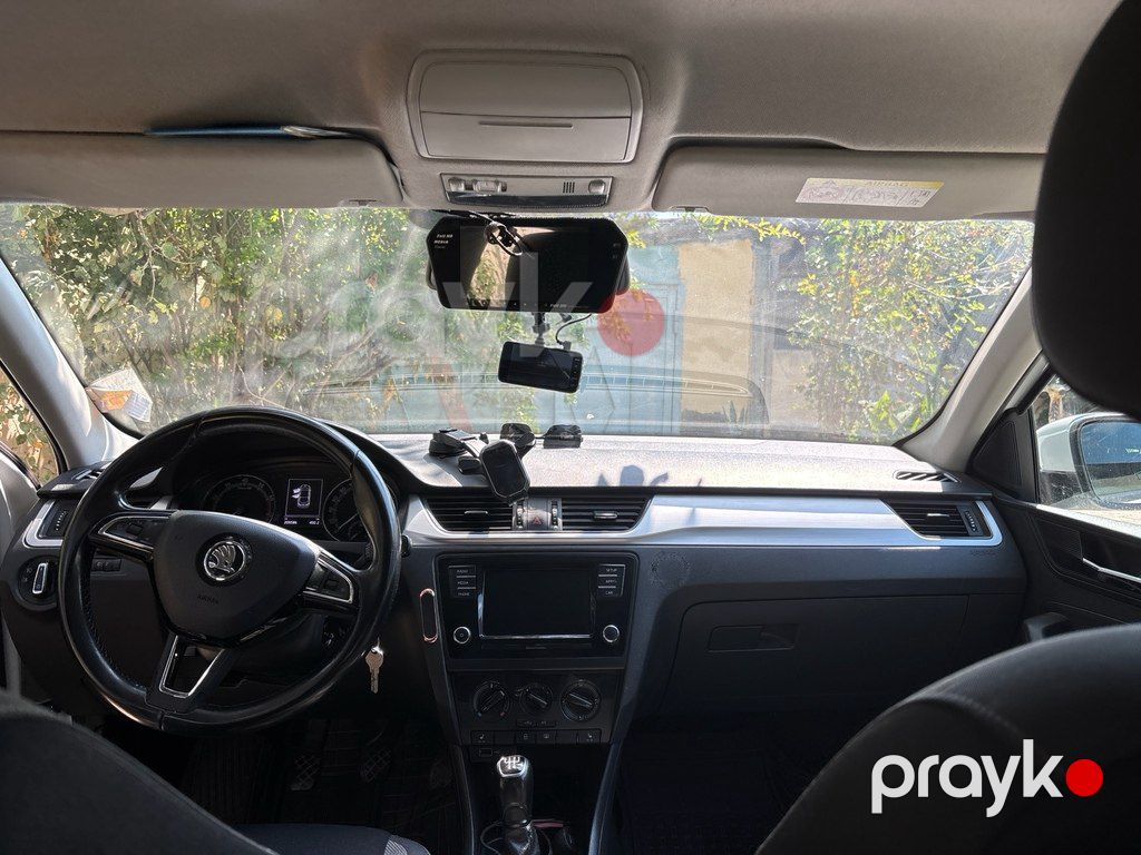 Skoda Rapid, 1.6 L, 2019 il, 209 600 km — Avtomobillər, Bakı (5)