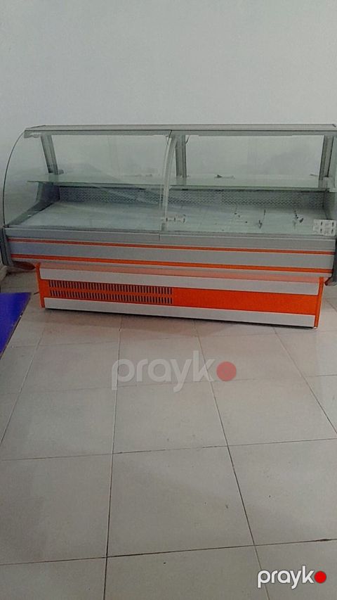 Endirim‼ Ulvi firmasina mexsus su vitrin soyuducu 1200 Azn. Yeni — Qobustan