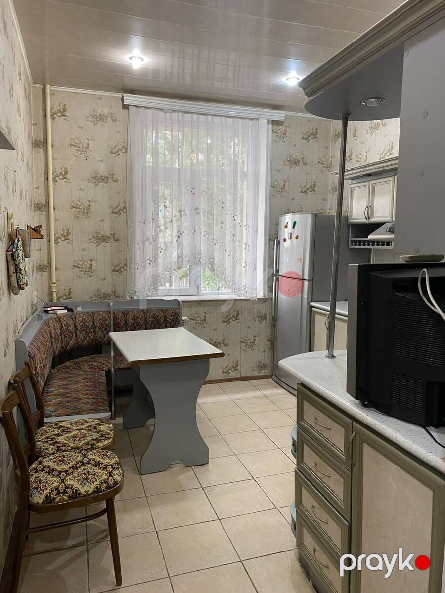 İcarəyə verilir 2 otaqlı köhnə tikili 80 m² — Mənzil, Bakı (11)